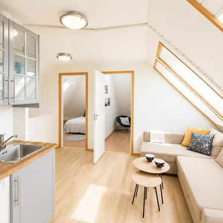 Apartment Floor - Unbeatable Location